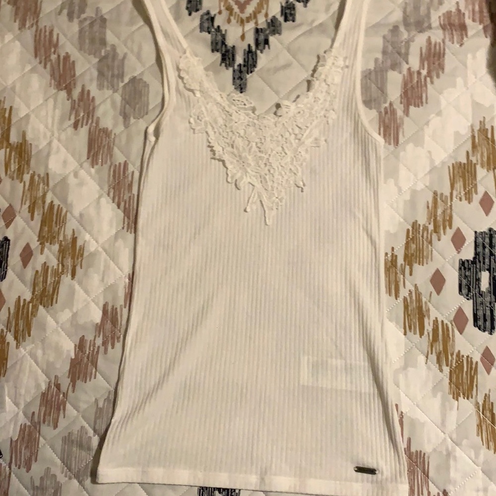 Hollister Tank.